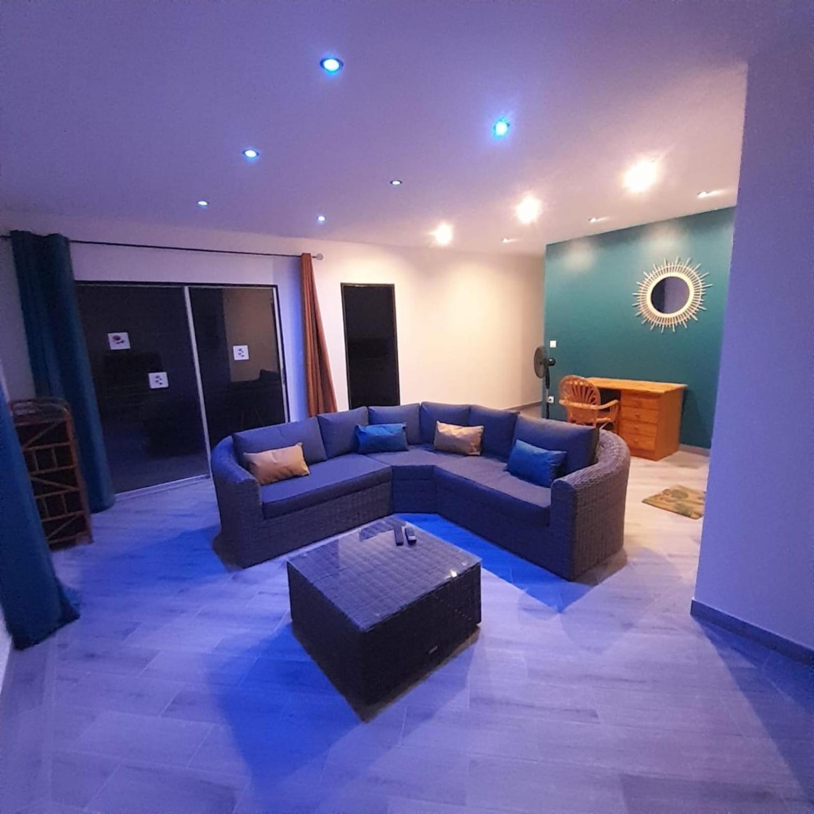 972M Beautiful Air-Conditioned Villa With Garden Λε Καρμπέ Εξωτερικό φωτογραφία