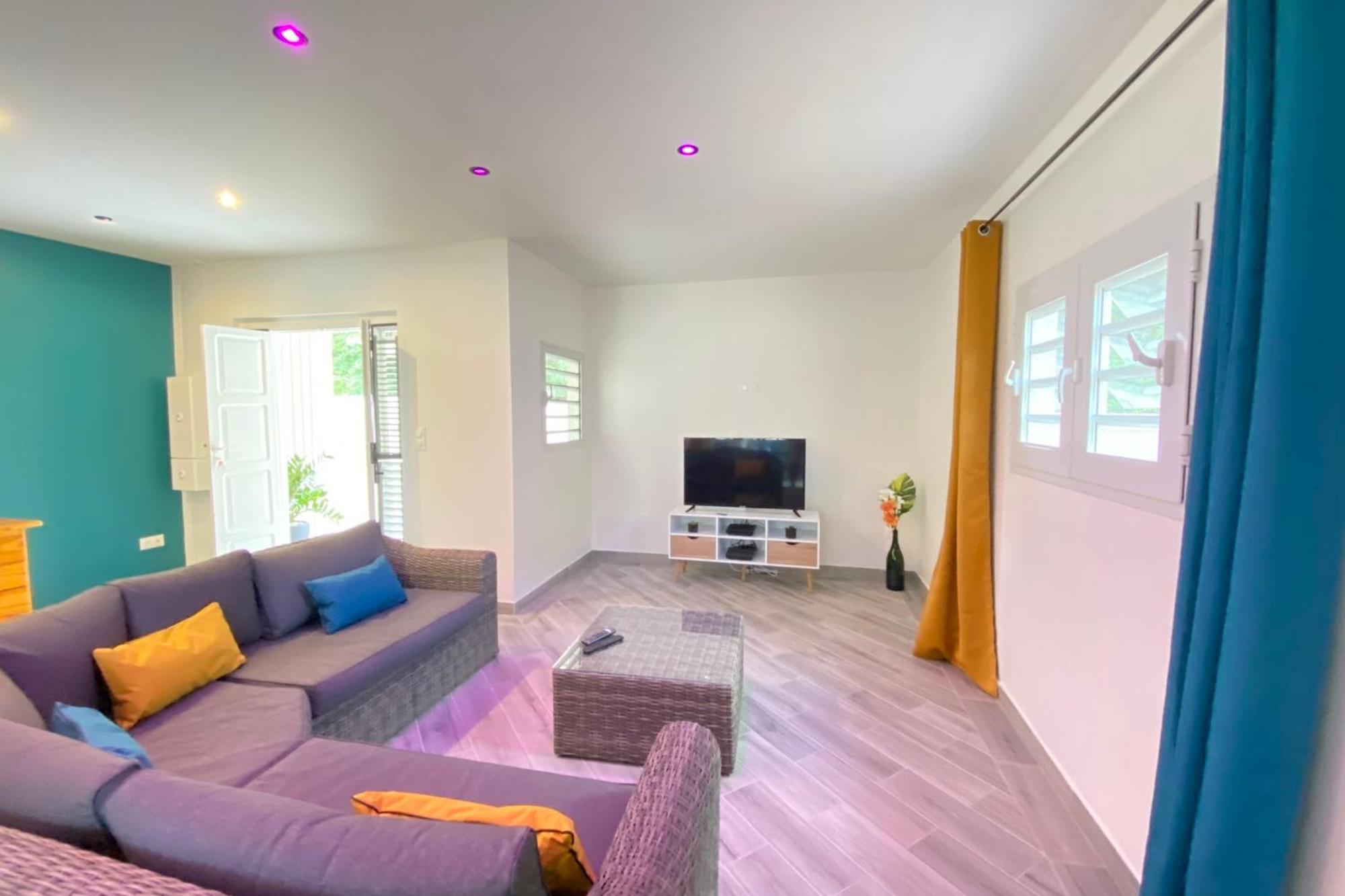 972M Beautiful Air-Conditioned Villa With Garden Λε Καρμπέ Εξωτερικό φωτογραφία