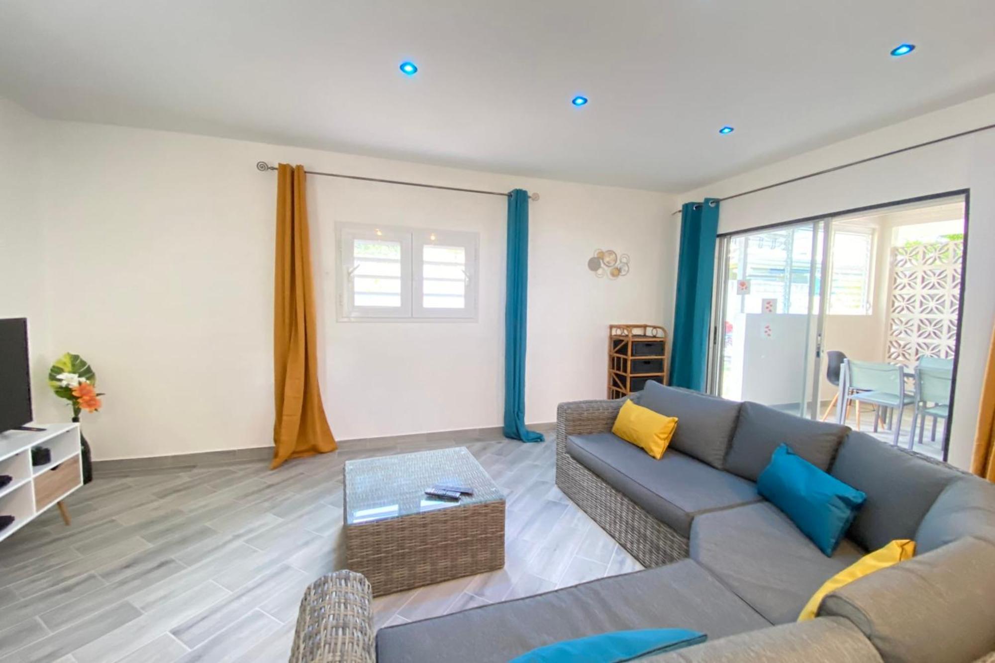 972M Beautiful Air-Conditioned Villa With Garden Λε Καρμπέ Εξωτερικό φωτογραφία